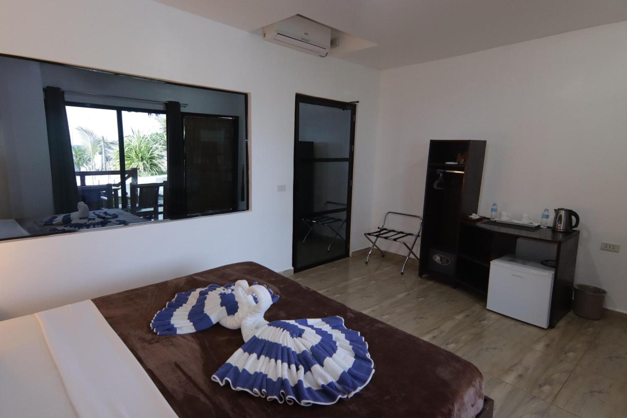 Lavanya Beach And Dive Resort Zamboanguita  Exteriör bild